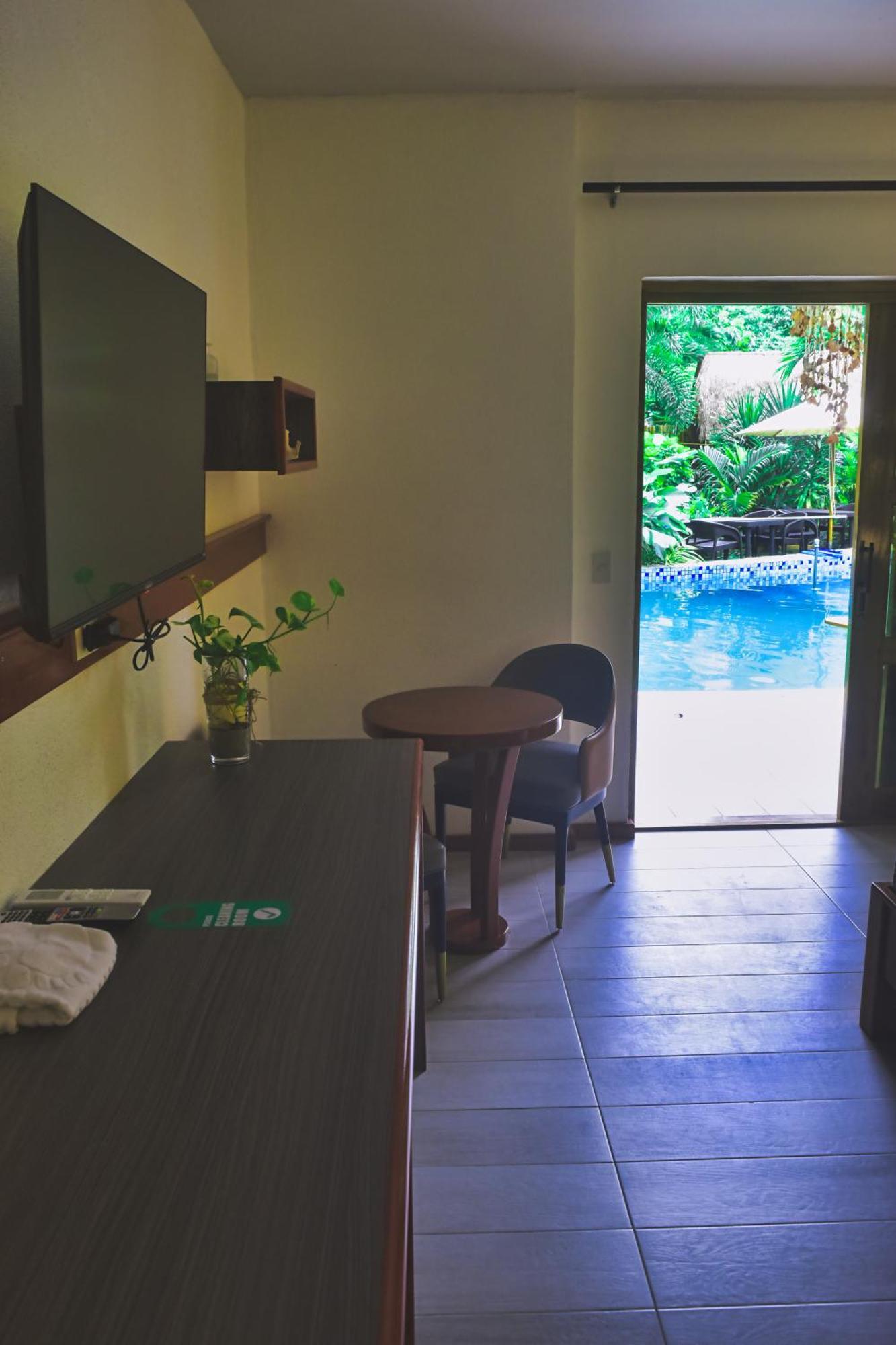 P1 Club Resort Panglao Szoba fotó